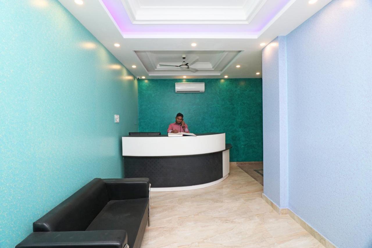 OYO 25130 Hotel Royal Inn Neu-Delhi Exterior foto