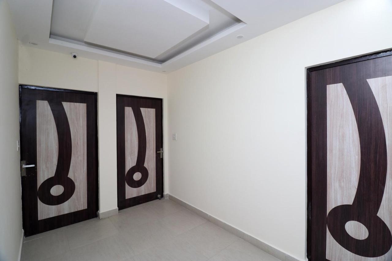 OYO 25130 Hotel Royal Inn Neu-Delhi Exterior foto